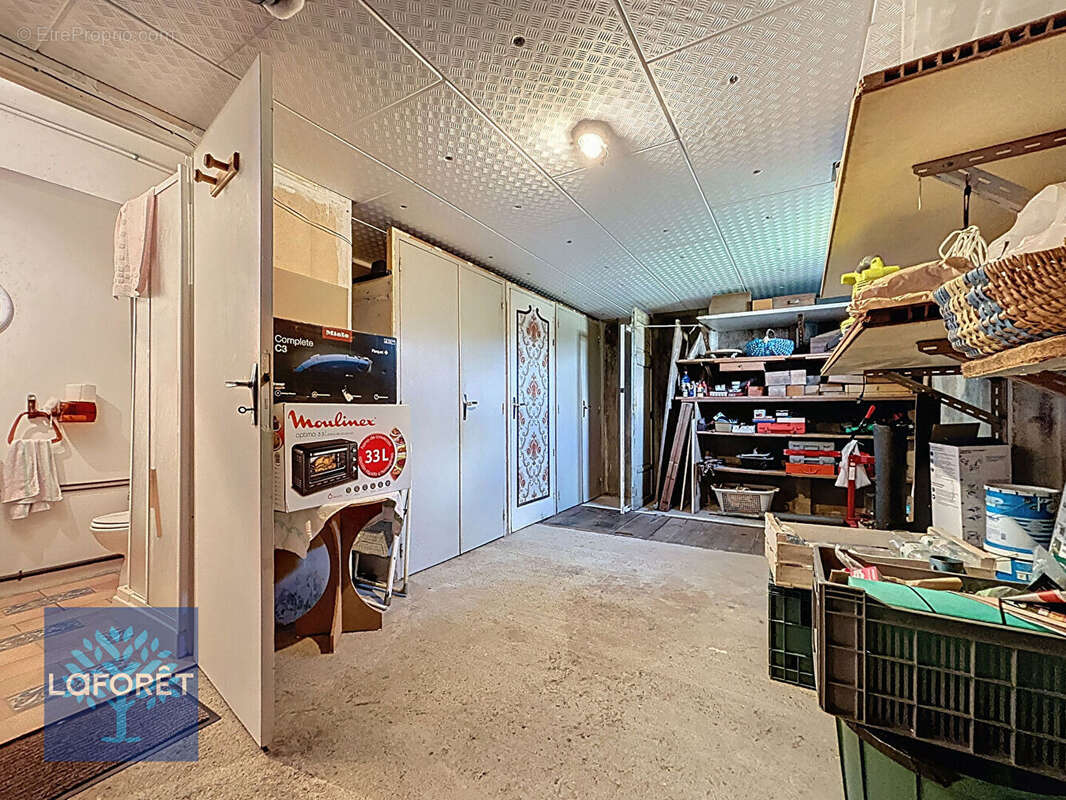 Maison à FOUGEROLLES-DU-PLESSIS