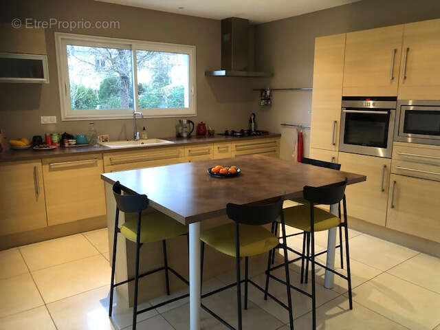 Maison à MARTIGNAS-SUR-JALLE