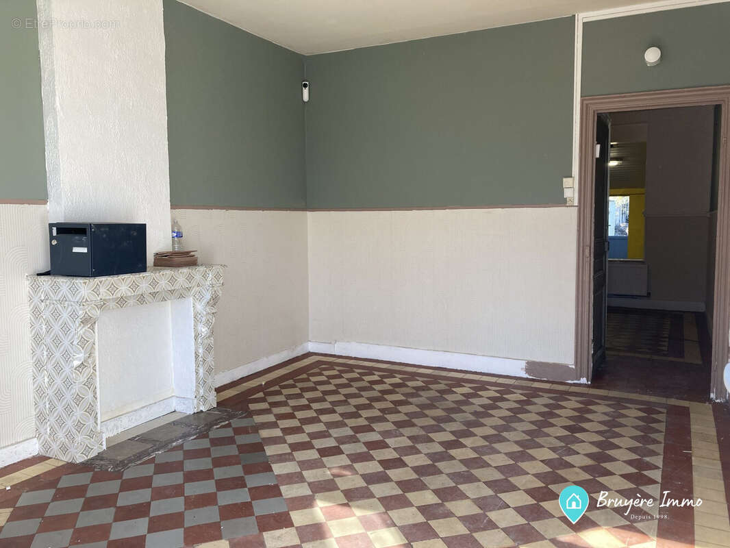 Maison à AULNOYE-AYMERIES