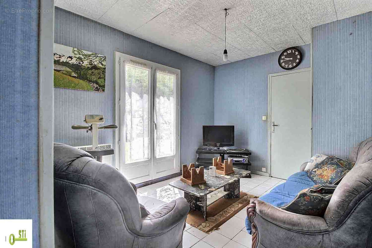 Maison 74 m² à Melleroy  - photo 6