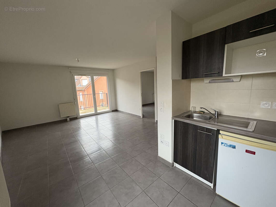 Appartement à FOLLAINVILLE-DENNEMONT