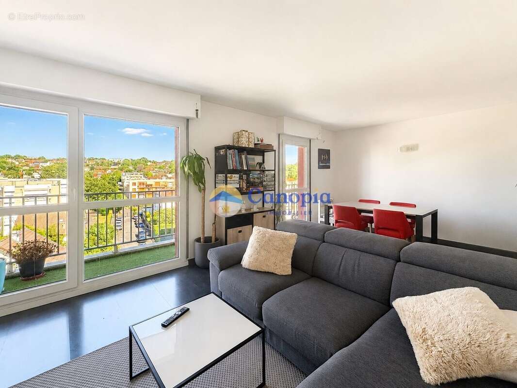Appartement à CACHAN