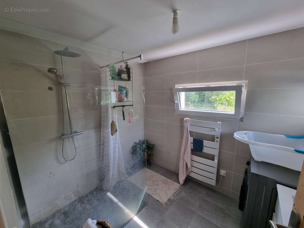 Maison à L&#039;ETOILE