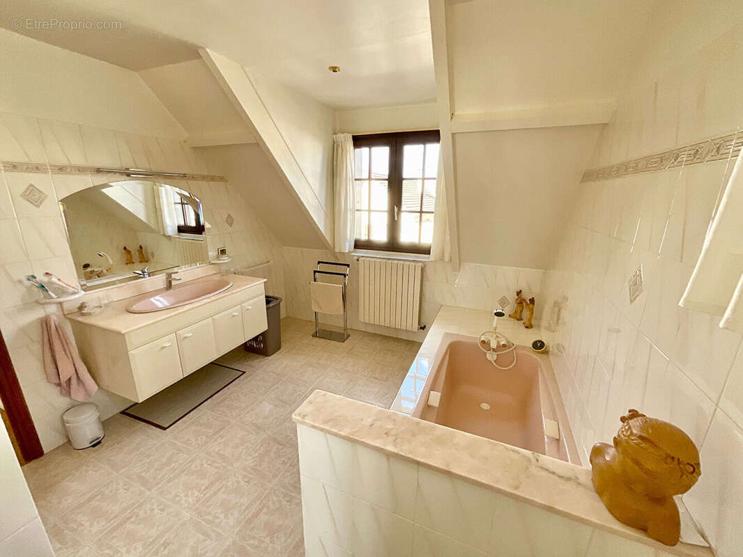 Maison à CONFLANS-SAINTE-HONORINE