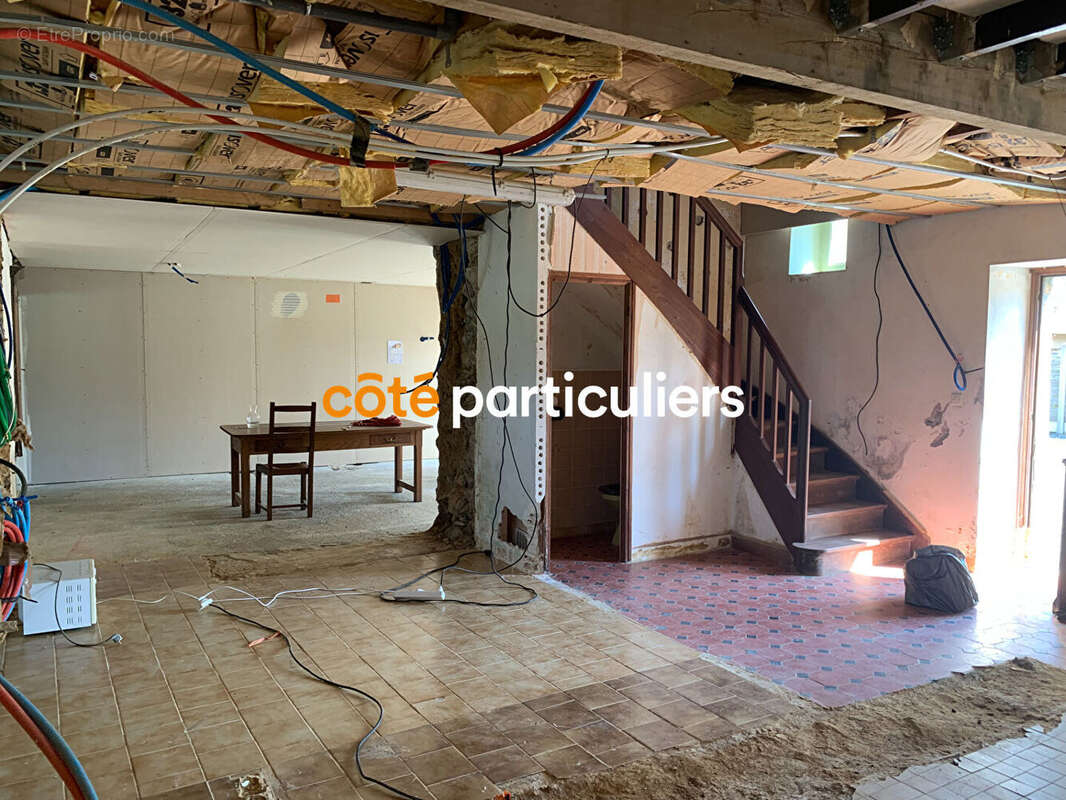 Maison à SAINT-SAUVEUR-LENDELIN