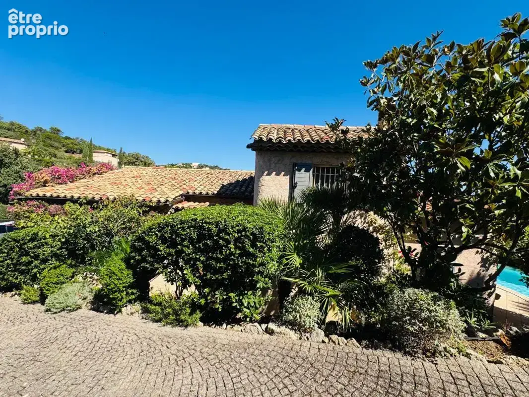 Bastide de charme provencale -vue mer-4 pces- 130 m2- terrai - photo 12