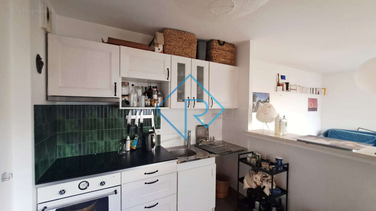Appartement à LES LILAS