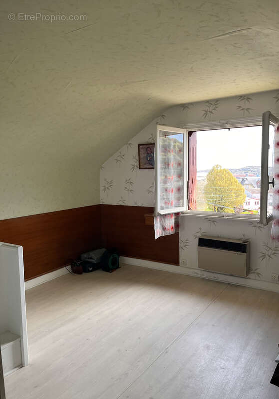 Appartement à CRAVANCHE