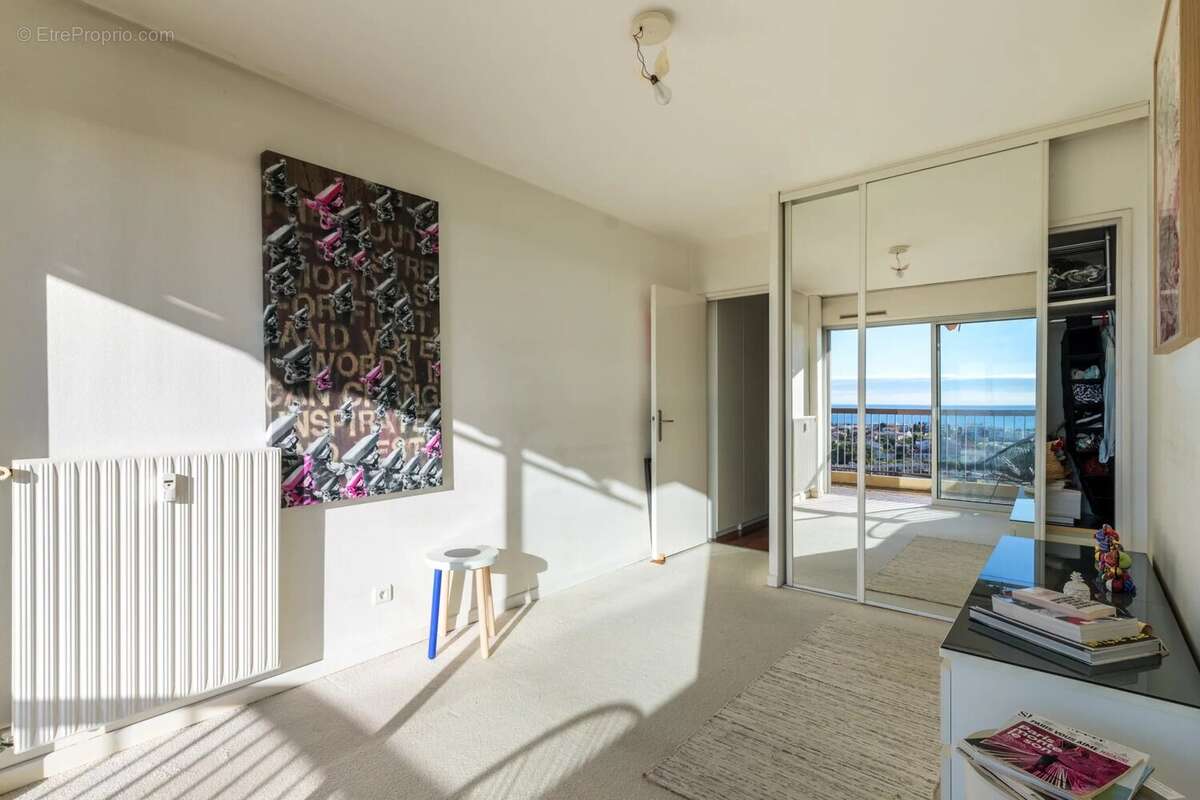 Appartement à CAGNES-SUR-MER