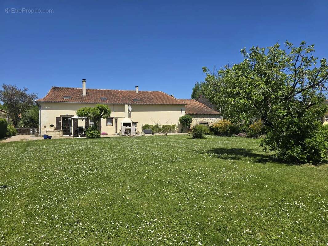 Appartement à PONTEYRAUD