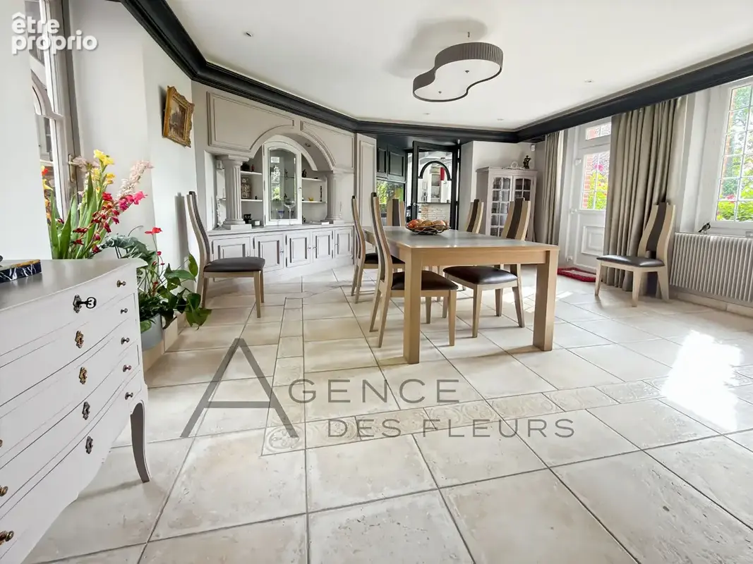 Maison Freneuse 231 m2 - photo 7