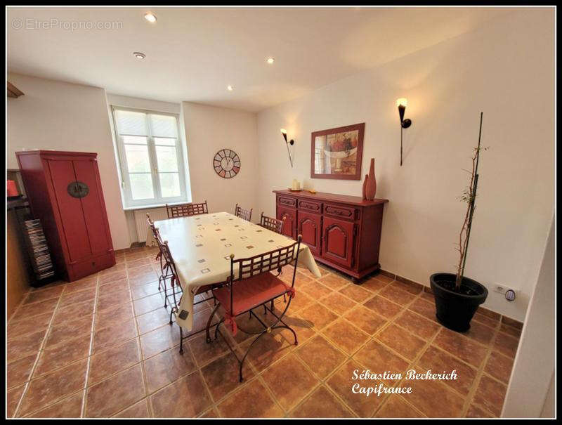 Maison à SARREINSMING