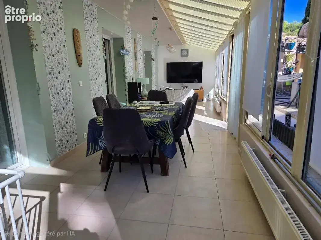 Lançon-provence – maison familiale de 160 m² avec jardin et garage - photo 7