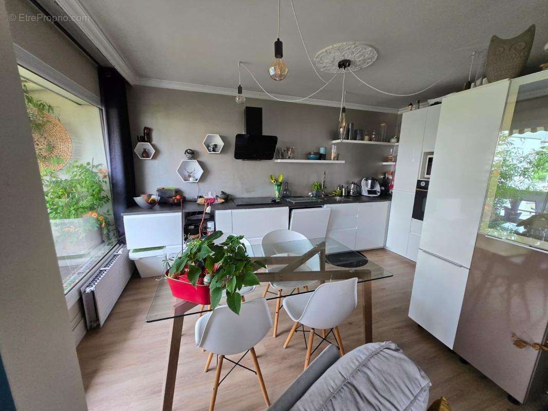 Bel appartement avec parking et cave - photo 4