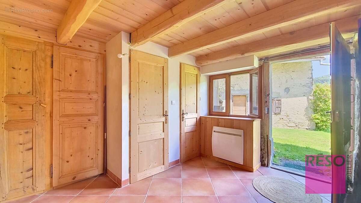 Maison à BOEGE