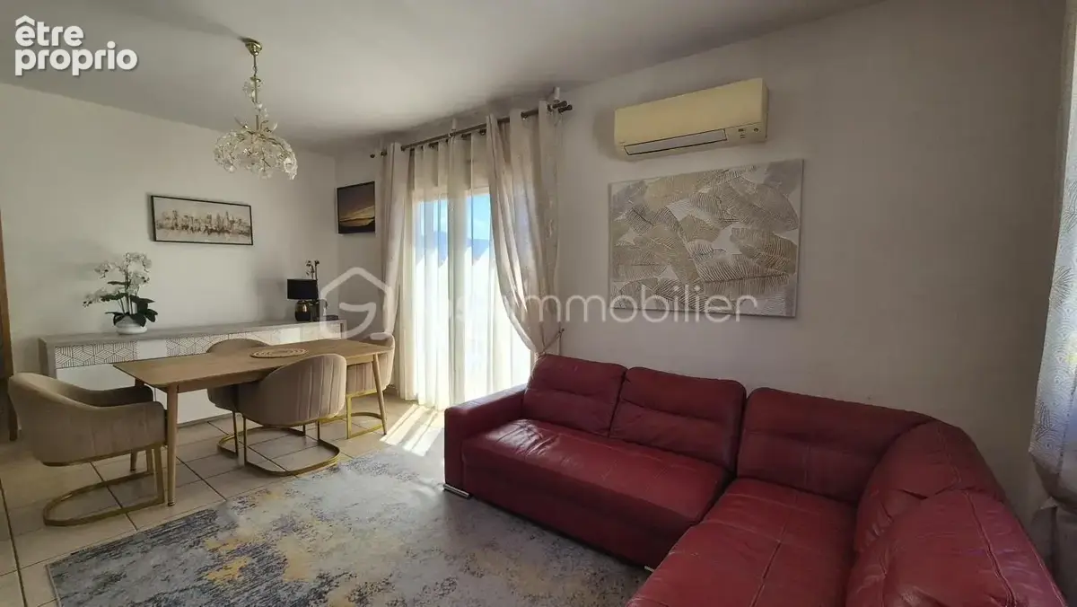 A vendre maison de ville 3 faces de 138m² sur terrain de 250m² a elne - centre ville - cinq chambres - garage exceptionnel - ver - photo 2