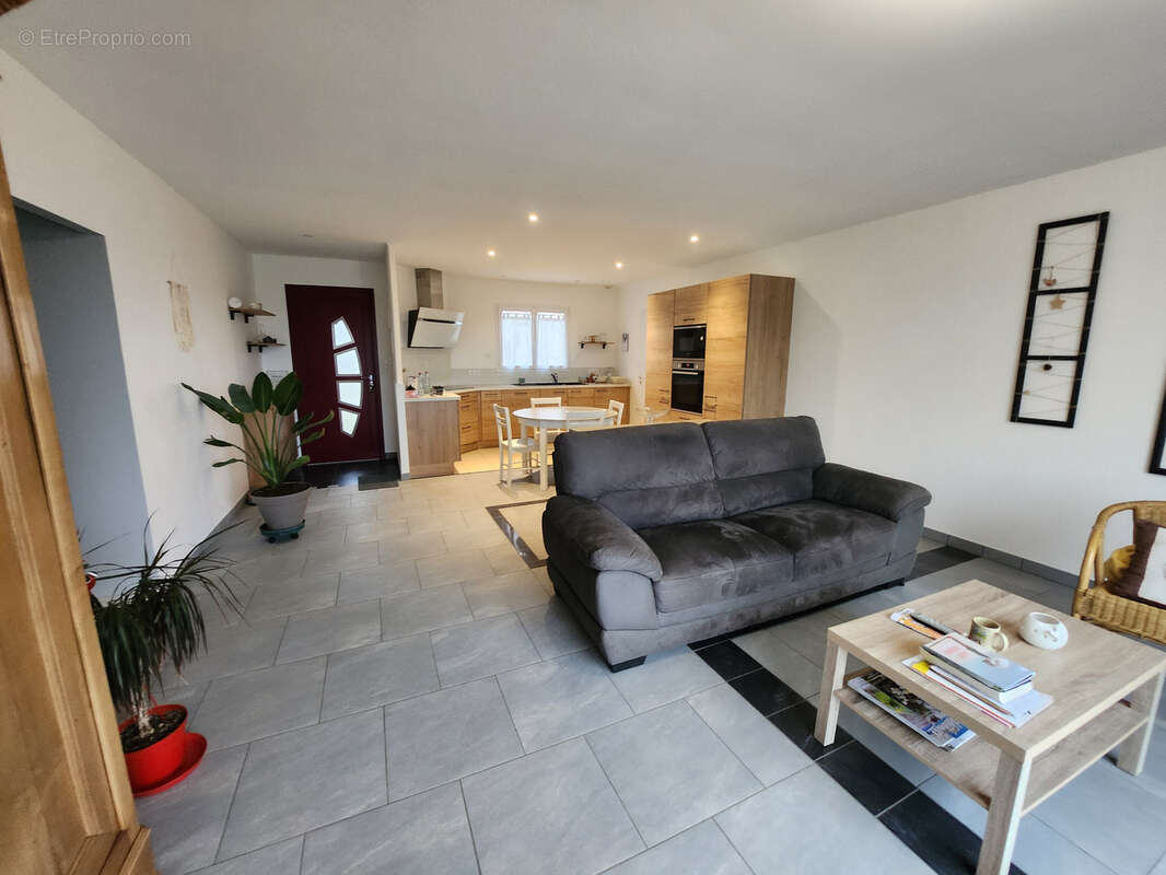 Maison plain-pied 3 chambres et garage - photo 5