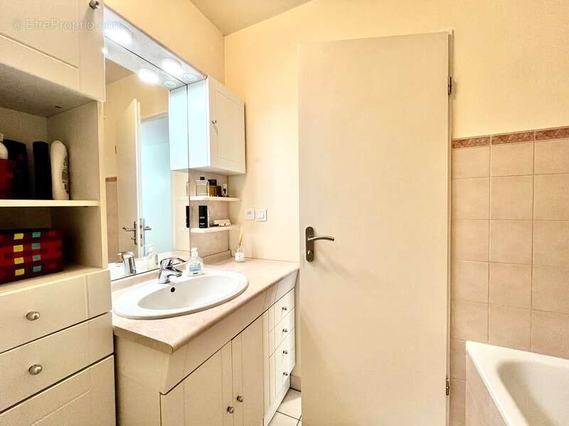 Appartement à SAVIGNY-SUR-ORGE