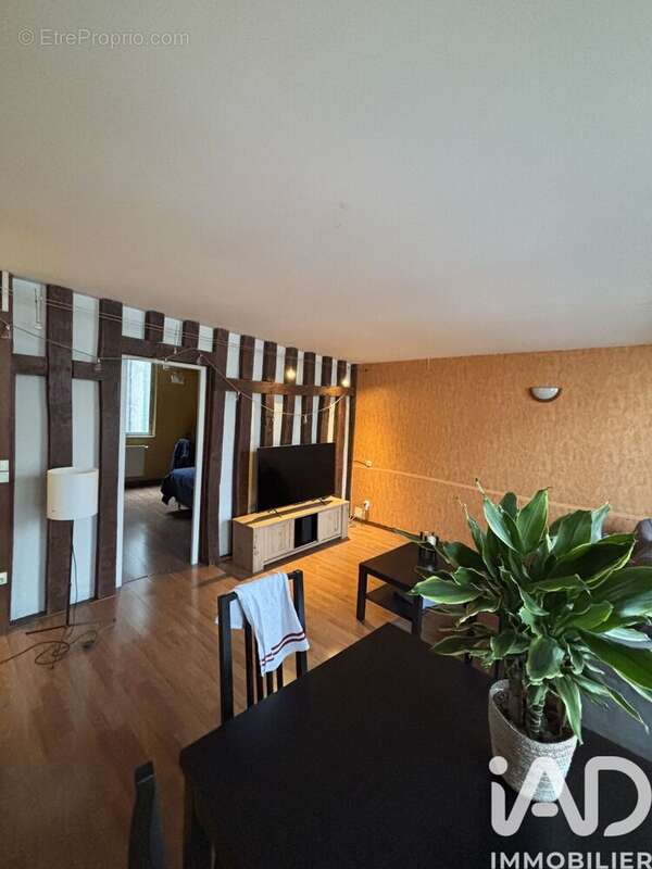 Photo 2 - Appartement à JOINVILLE