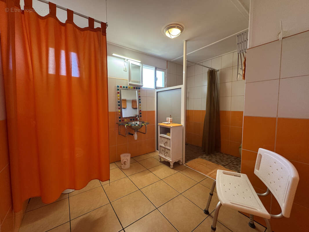 Maison à SAINT-PHILIPPE