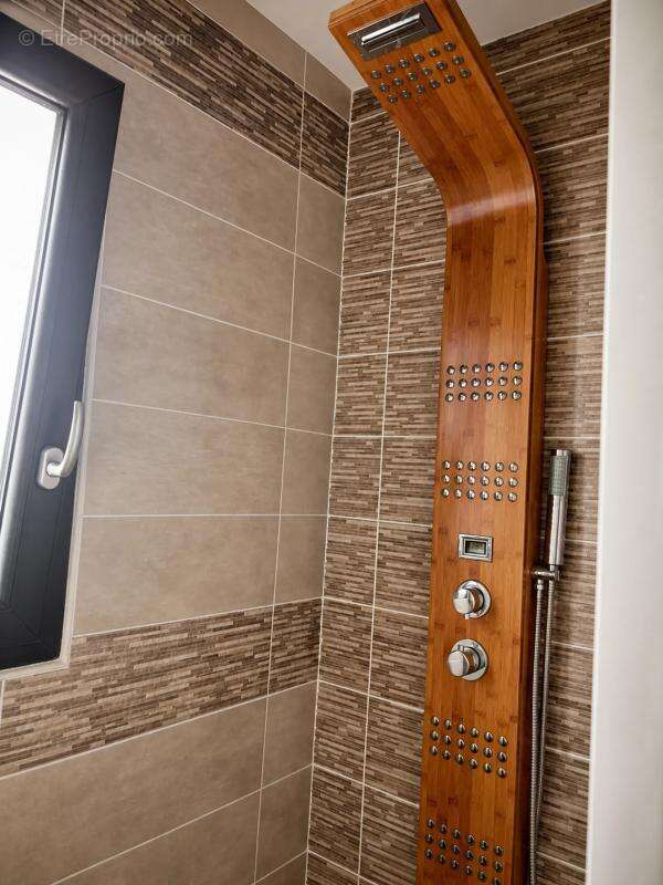 COUP DE CŒUR – Villa contemporaine avec piscine, pool house - photo 17