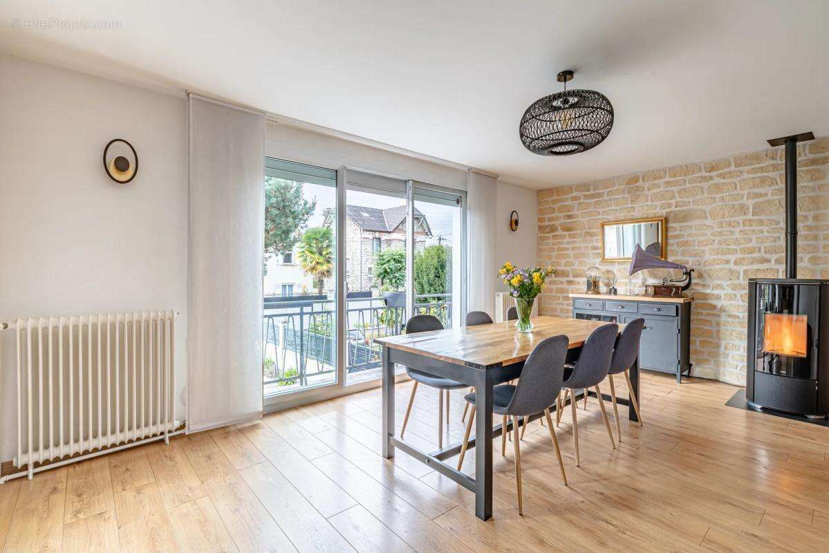 Maison à SOISY-SOUS-MONTMORENCY