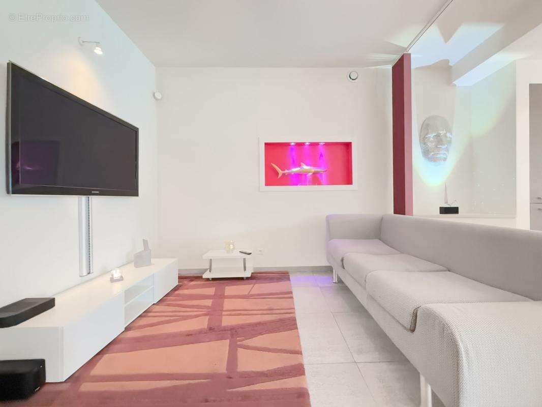 Maison à SAINT-MARTIN-DU-VAR