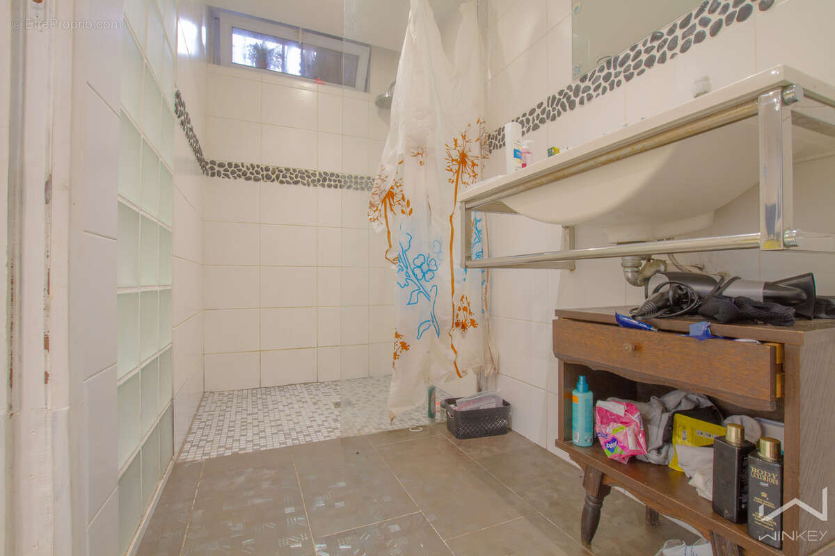 Appartement à VILLENEUVE-SAINT-GEORGES