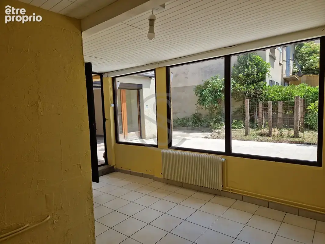 Maison 79 m2 plein centre ville avec jardin - photo 11