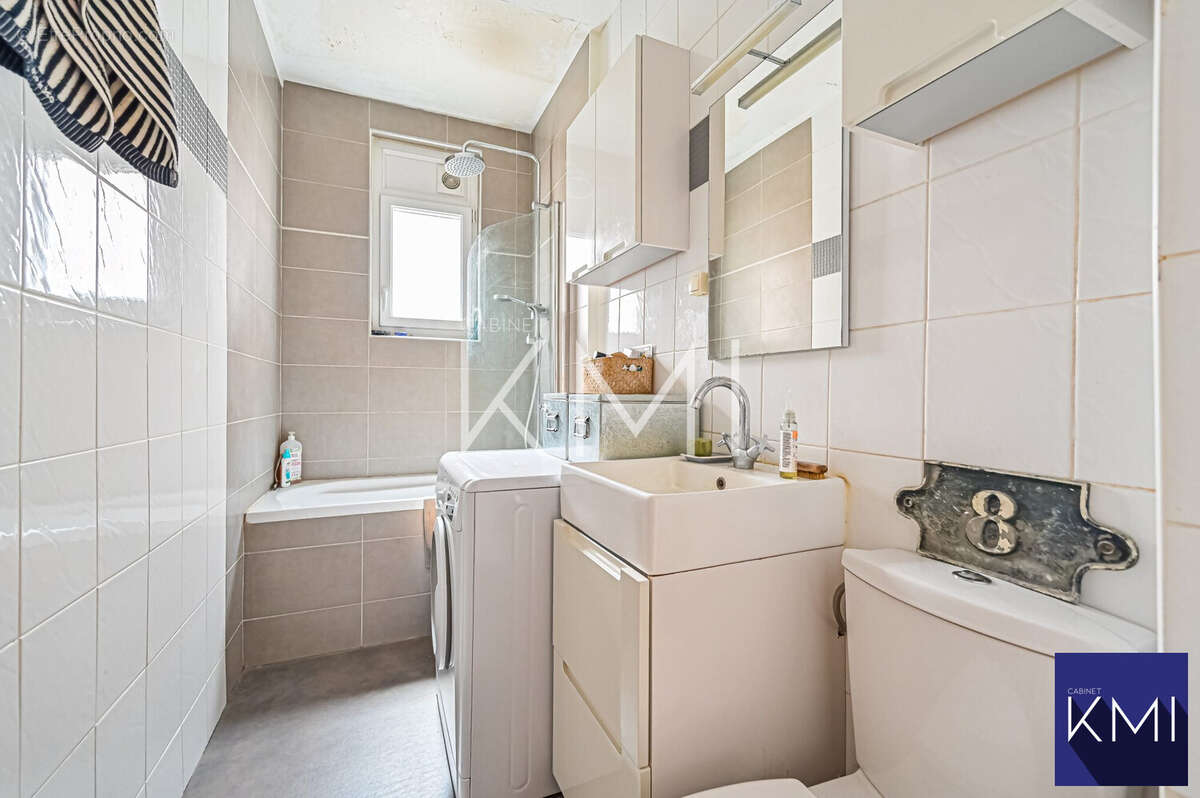 Appartement à PARIS-11E