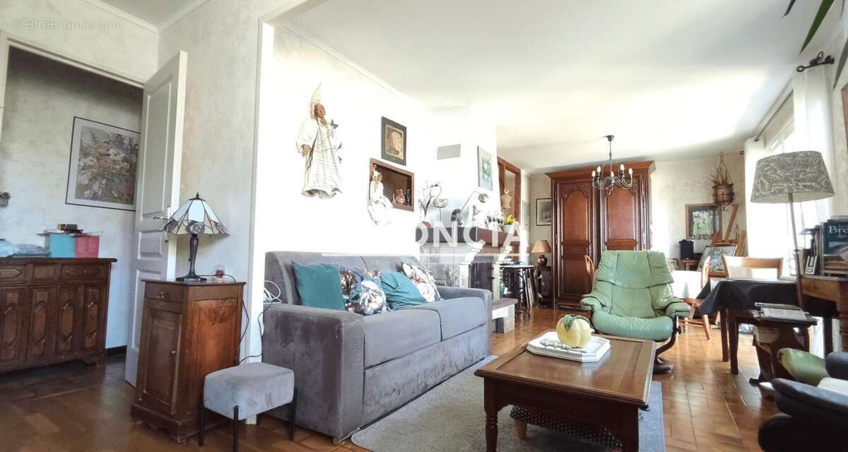Maison à CHECY