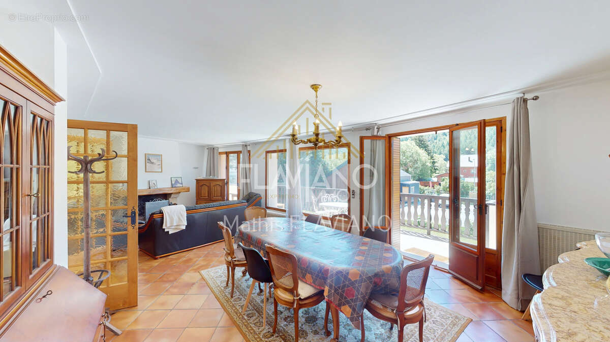 Appartement à BARCELONNETTE