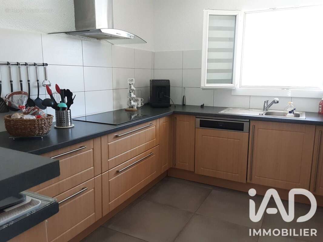 Photo 4 - Maison à ENSUES-LA-REDONNE