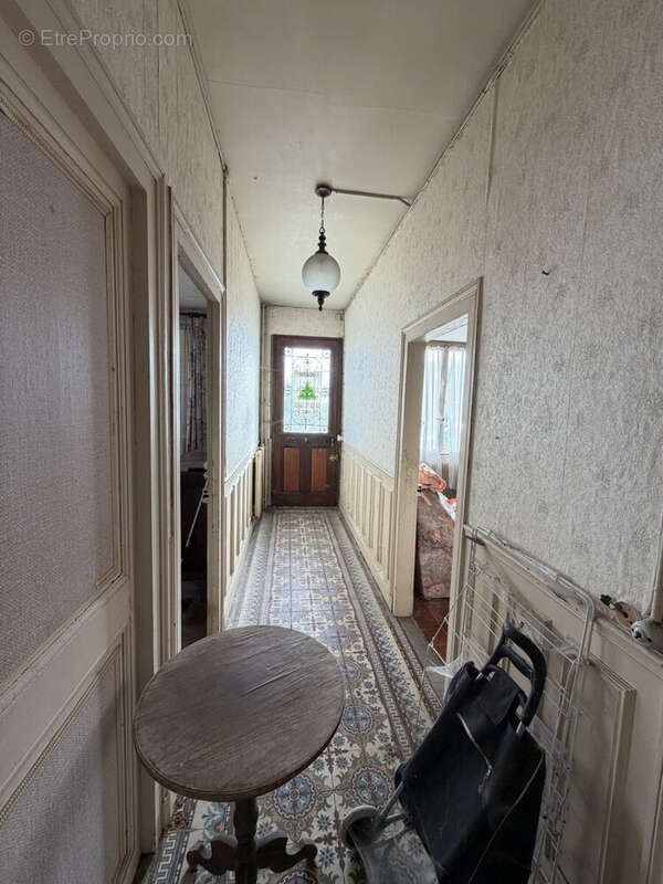 Maison à rénover 2 - Maison à AVRECHY
