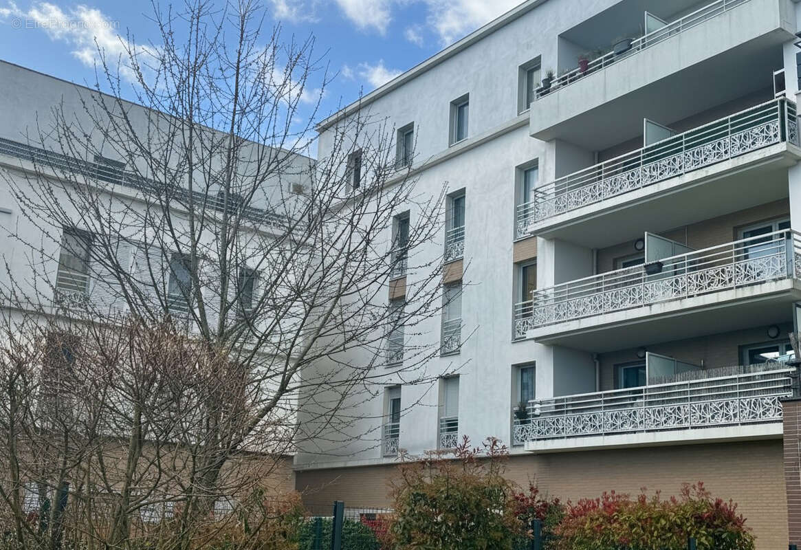 Appartement à THIAIS