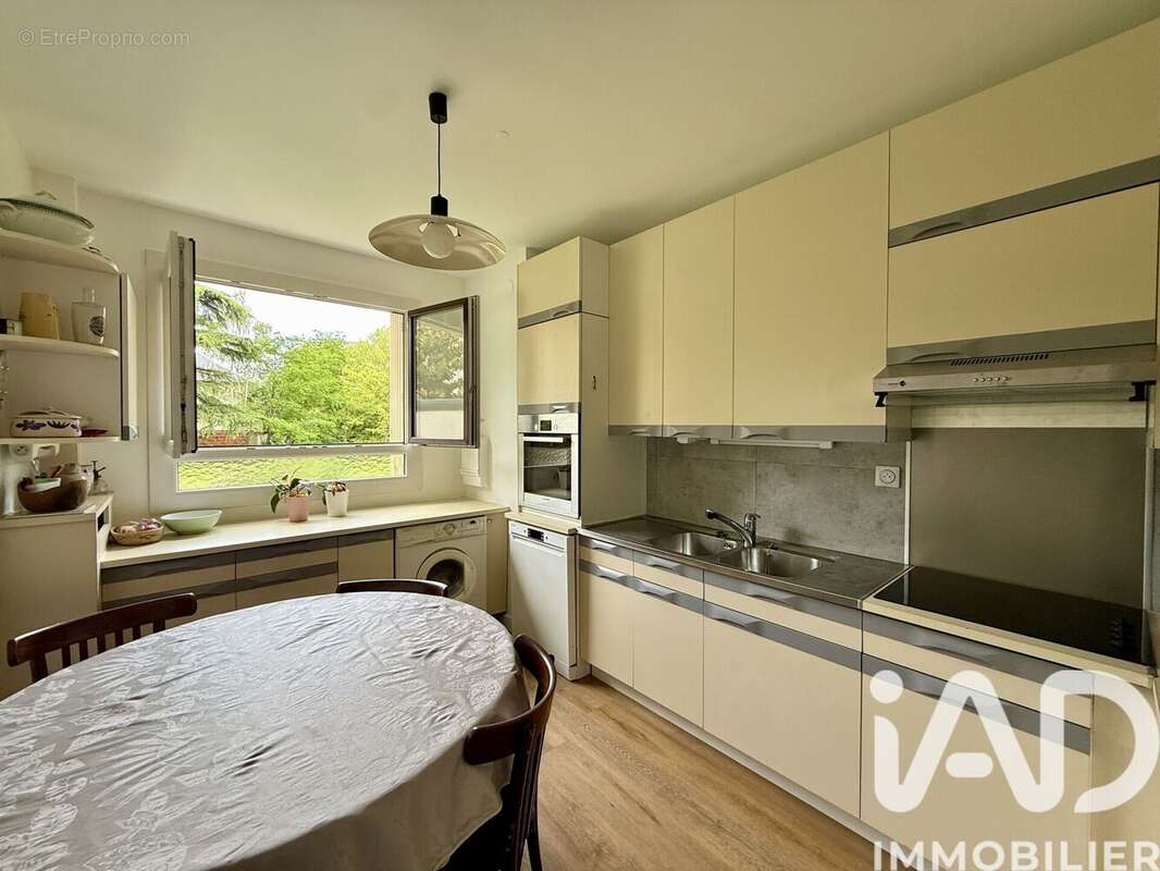 Photo 8 - Appartement à SAINT-MAUR-DES-FOSSES