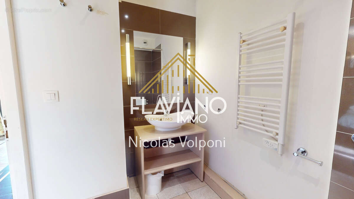 Appartement à JAUSIERS