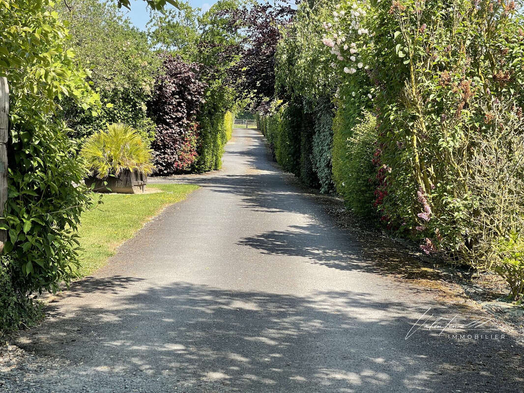 Maison à MONTREUIL-EN-AUGE