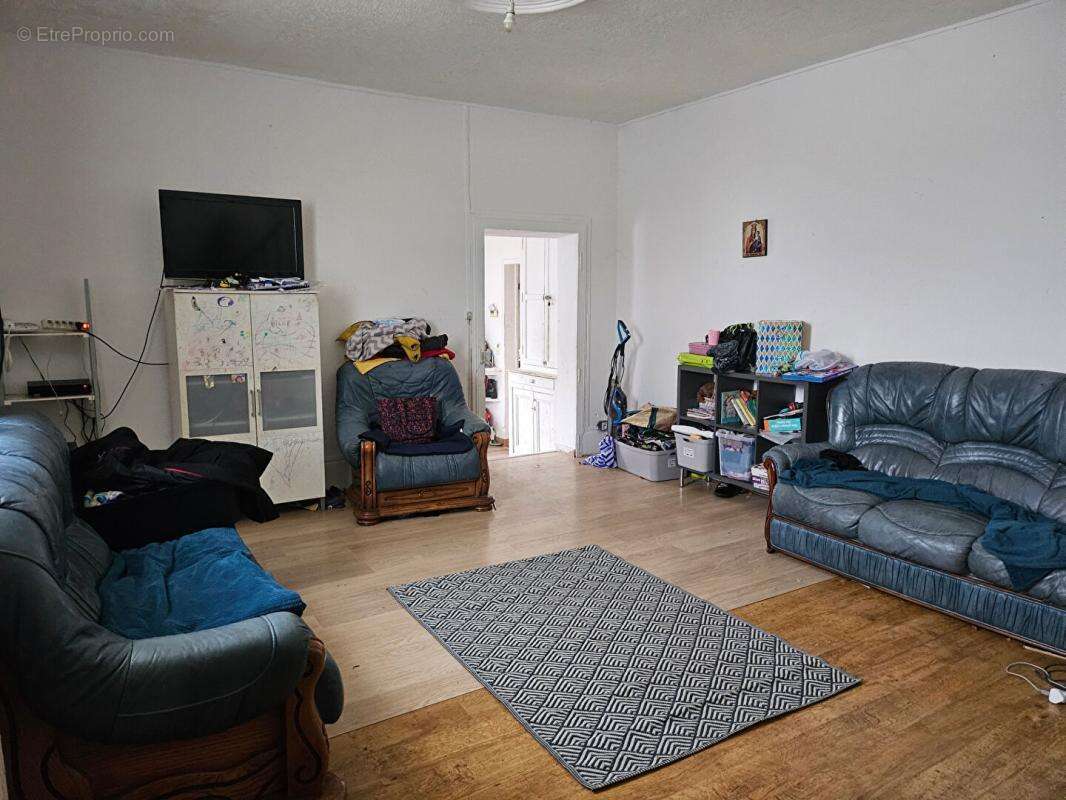 180 000, Auxonne, Maison de147 m² + Appartement Attenant de 55m² - photo 2