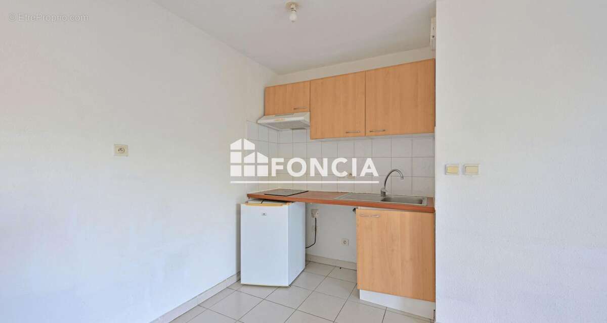 Appartement à FOURQUES