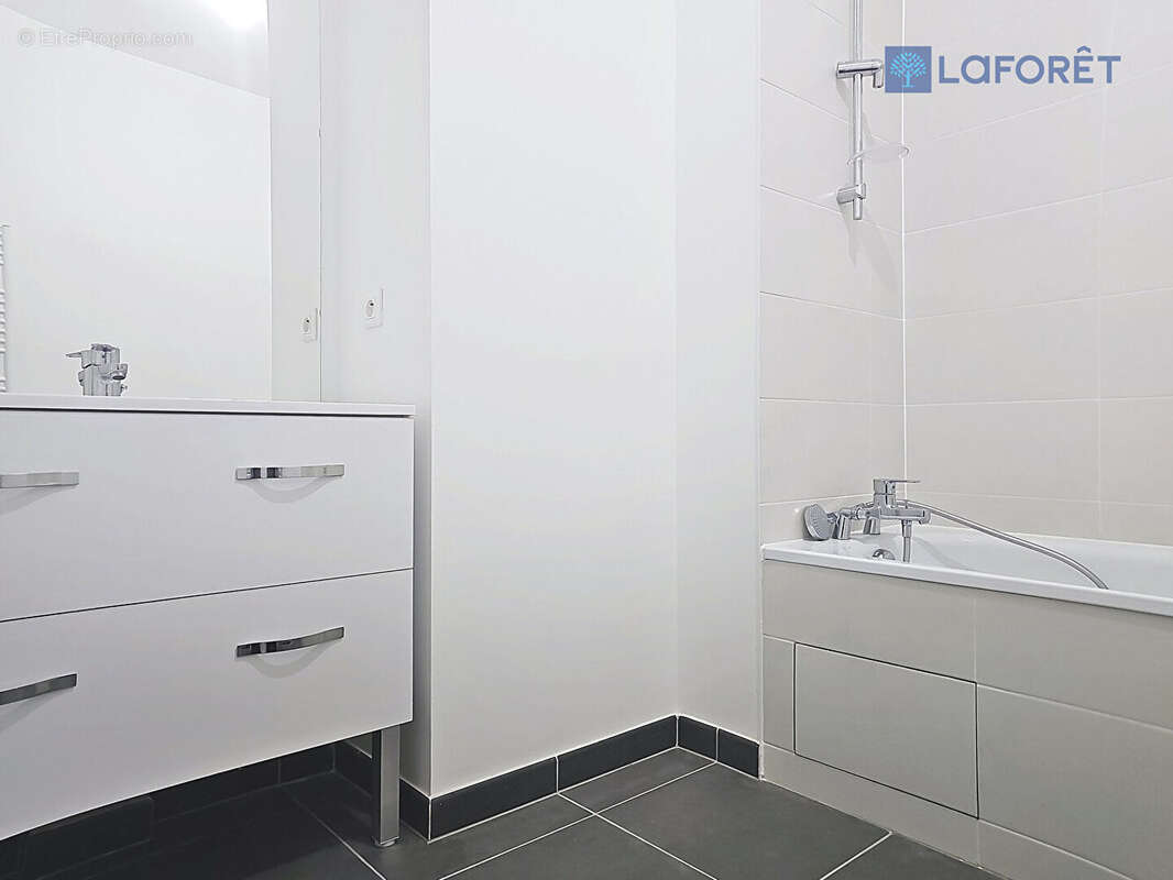Appartement Serris 3 pièce(s) 73.1 m² - photo 9