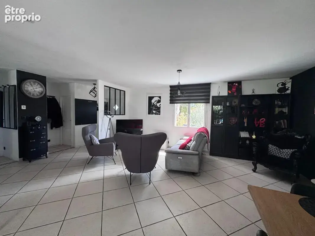 Maison Salles hyper centre 5 chambres 127m² + piscine sur 1600m² de terrain - photo 12