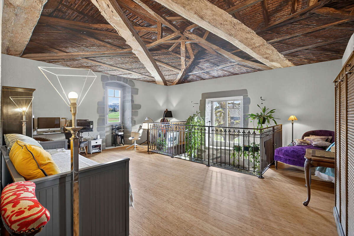 Maison à MARIGNY-SAINT-MARCEL