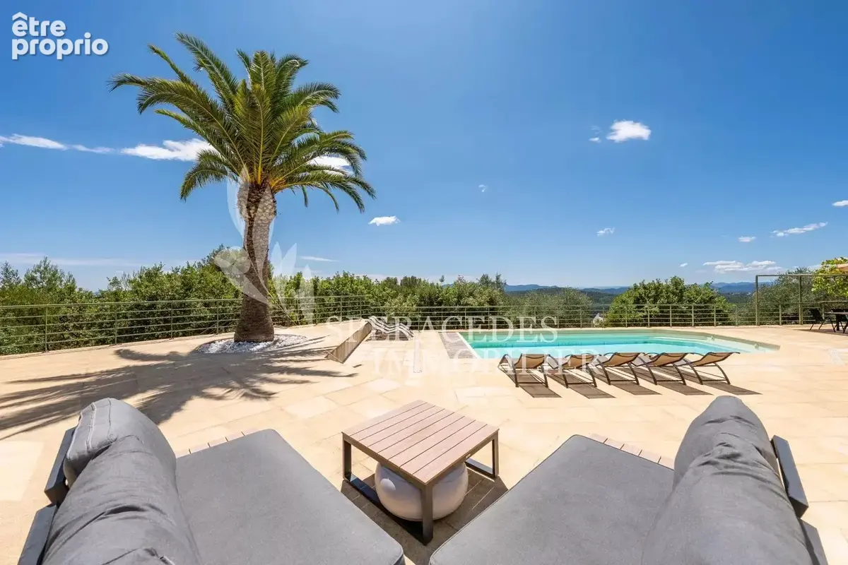 Saint-Cézaire-sur Siagne - Magnifique villa avec vue panoramique - photo 2