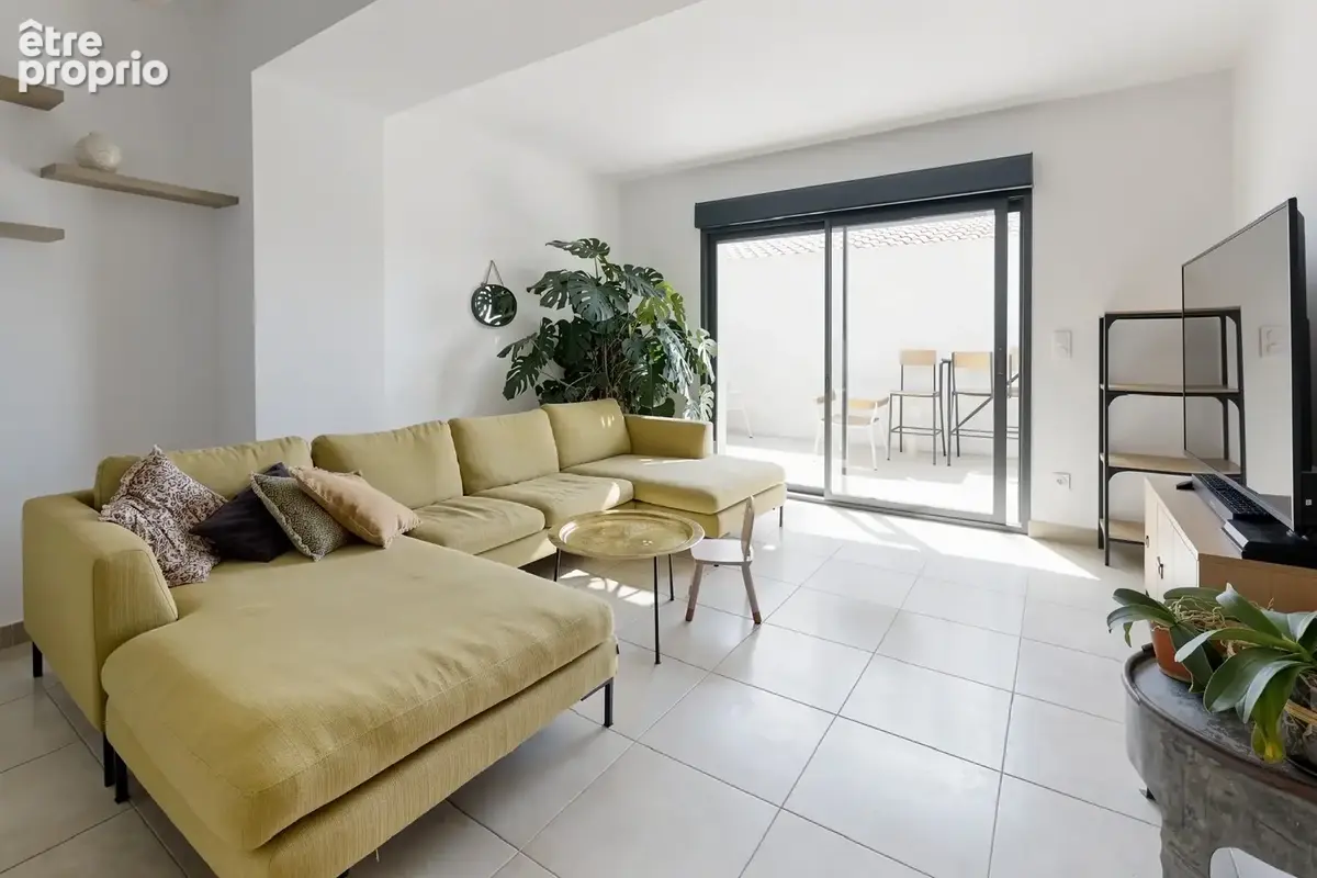 Appartement T4 88m2 Terrasse de 38m2  Place de paking - photo 2