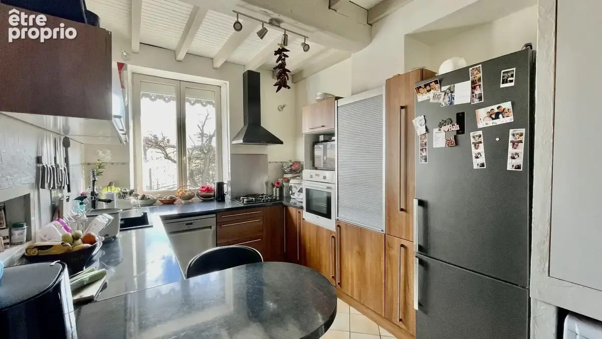 Superbe t3 traversant / 84 m2 + cave / visite virtuelle - photo 7