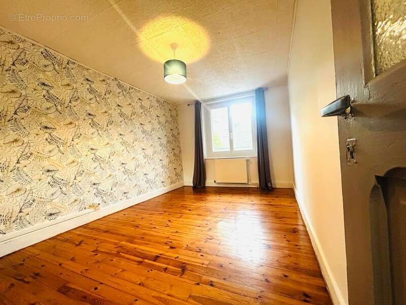 Maison renovee de 120 m², 4 chambres, 1 suite parentale, double vitrage pvc - photo 7