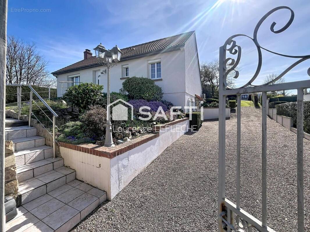 Photo 1 - Maison à PERONNE