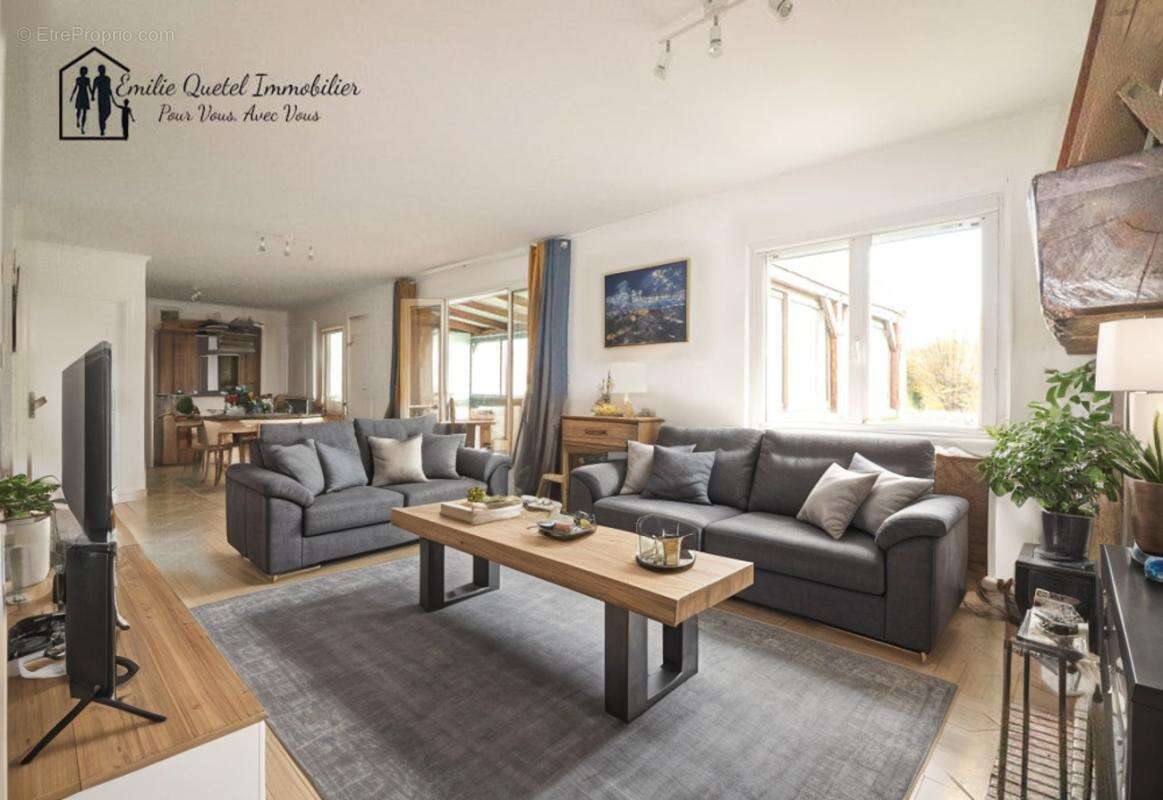 Maison à LA SAUSSAYE