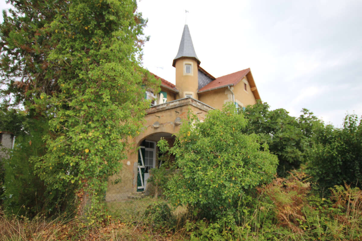 Maison à SERBANNES